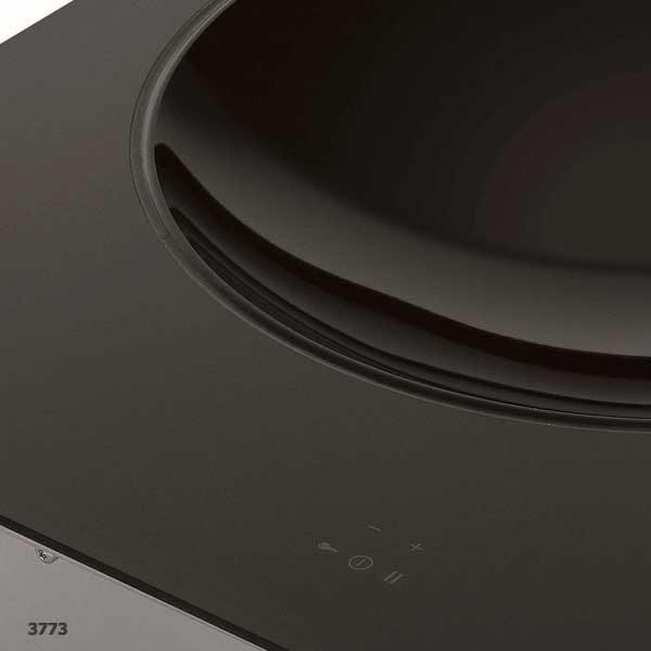 Novy Domino Induktionskochfeld mit verschiedenen Elementen