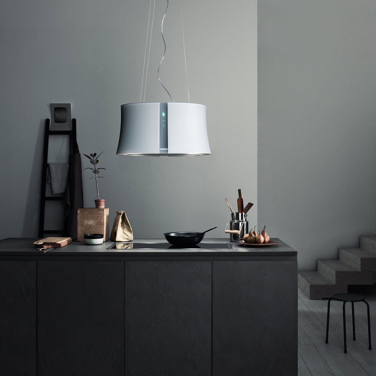 "Falmec Zephiro E.ion Inselhaube Weiß" von Falmec (Bild 2). / /