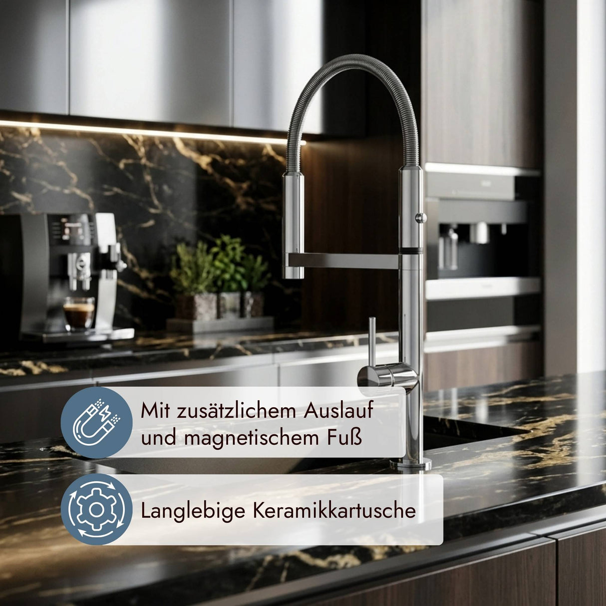 systemceram Move Küchenarmatur mit flexiblem Bogen und magnetischem Fuß für eine praktische Nutzung im Küchenalltag