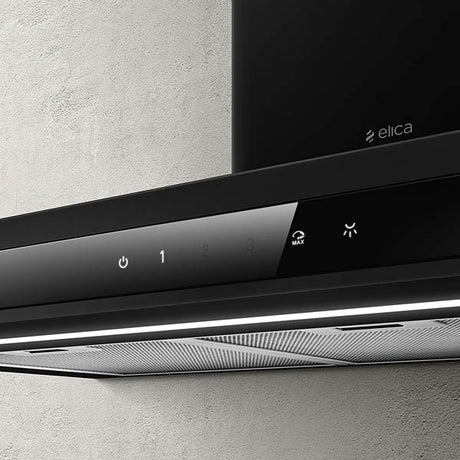 Elica Adéle Schwarz 