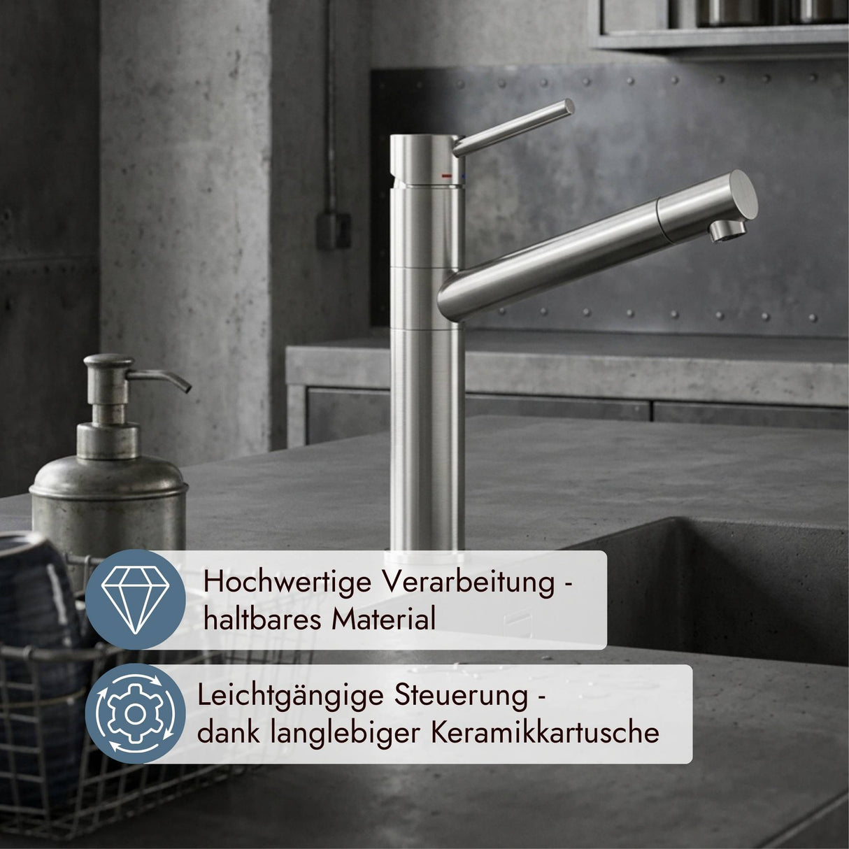 Moderne Küchenarmatur Systemceram Snow mit schlankem Hebel und geradem Auslauf